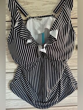 Younique Black and White Striped Ruffle V-Neck Bathing Suit Top (XL)
